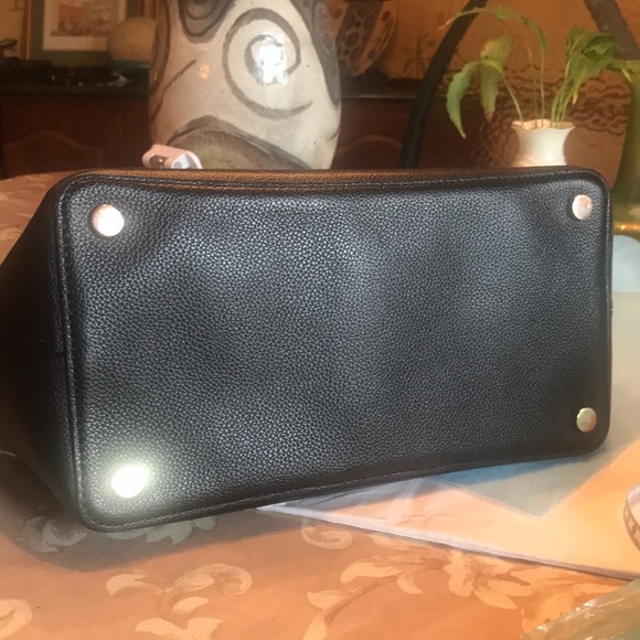 KATE SPADE NWOT SAFFIANO LEATHER LEATHER LINED BAG - Picture 17 of 17